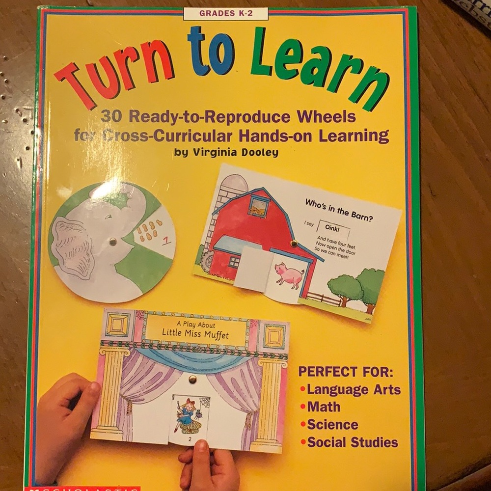 Turn to Learn 30 Ready-to-Reproduce Wheels